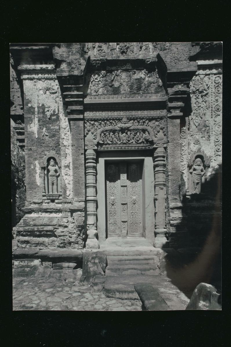 A View Of Angkor By Loke Wan Tho