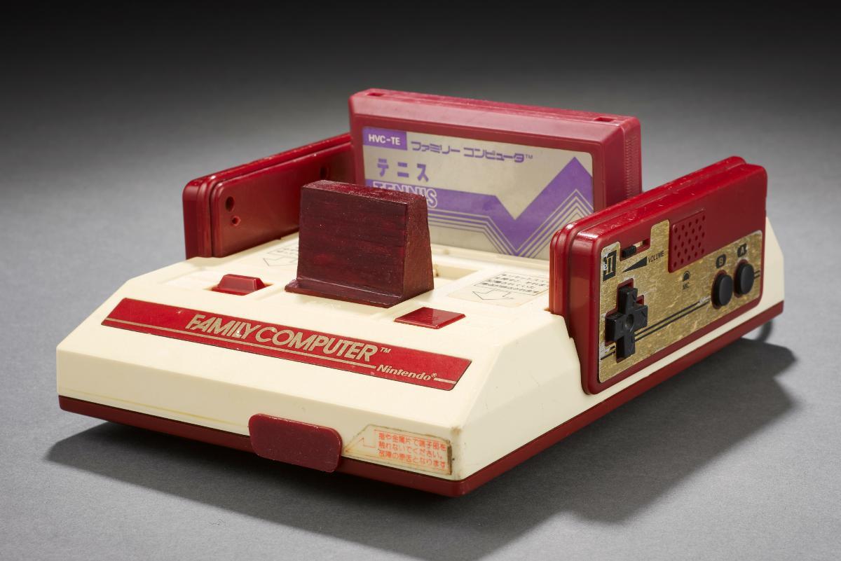 Nintendo Family Computer (Famicom) console game