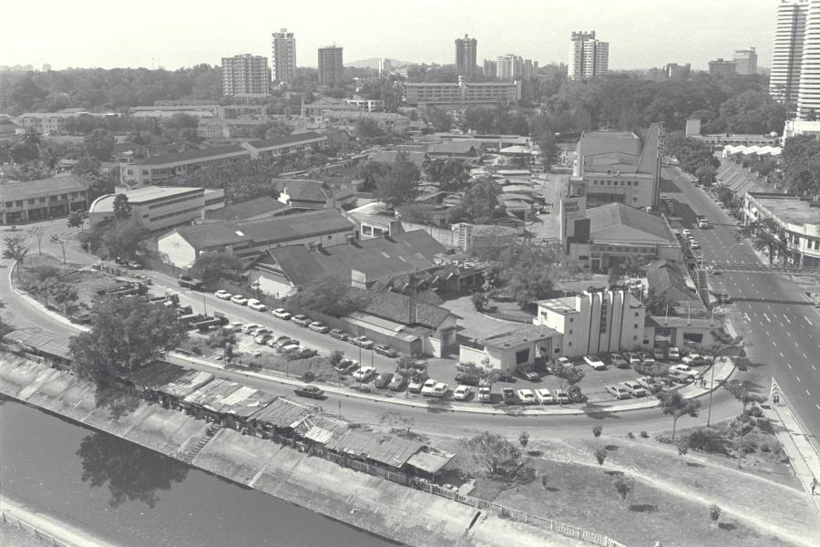 <strong>Photograph of aerial view of Great World amusement park</strong><br>
Reproduction <br>
16 February 1976<br>
Courtesy of The Straits Times, Singapore Press Holdings<br>
<div> </div>