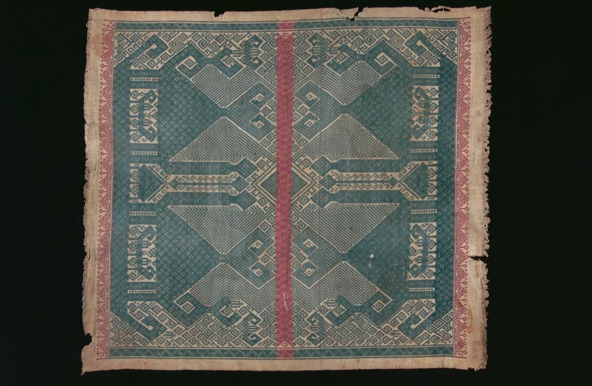 1119012