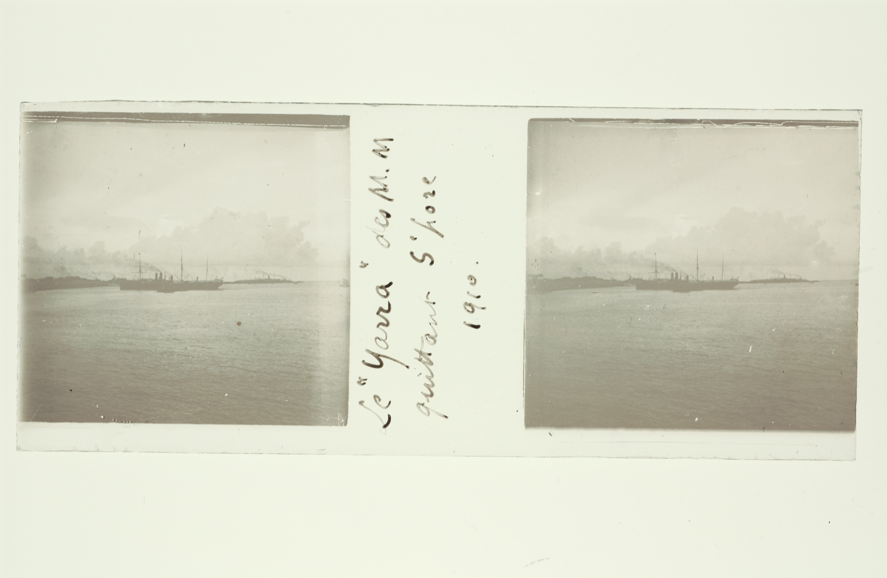 <em><strong>The ship Yarra leaving the Singapore Harbour in 1910, before World War Two<br>
</strong>Collection of National Museum of Singapore <br>
</em>
<div><em><br>
</em></div>