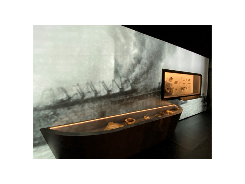 <em>Display of artefacts recovered from Empress of Asia, featured at National Museum of Singapore’s special exhibition “Dislocations: Memory and Meaning of the Fall of Singapore, 1942” in 2022, commemorating the 80th anniversary of Fall of Singapore</em>