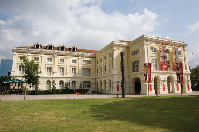 Former Empress Place Building